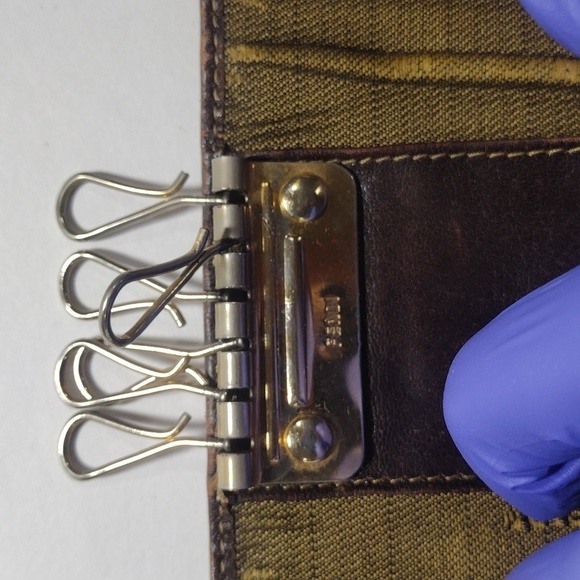 Vintage Fendi Brown Leather Zucca Six Hooks Key Case 3.75x2 25-in - Luxury "#04" - Picture 10 of 12